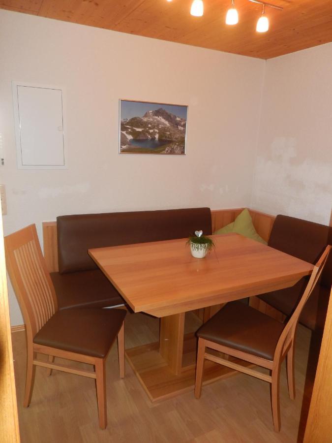 N Apartments Hotel Schoppernau Bagian luar foto