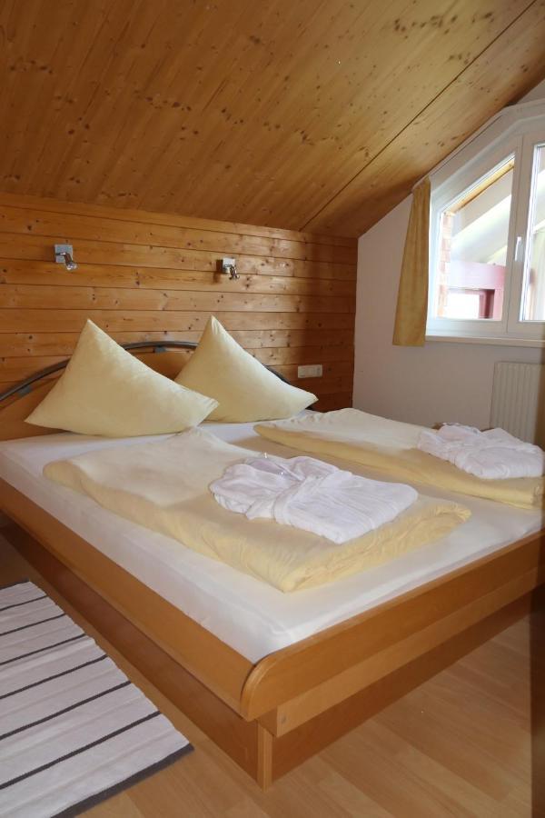 N Apartments Hotel Schoppernau Bagian luar foto